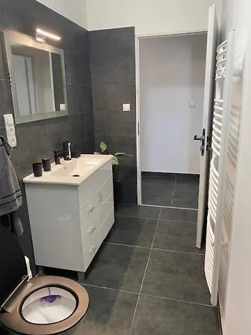 Dora Vendeghaz Apartman Letenye
